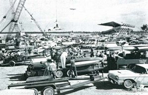 Contestants in the Gold Coast Marathon off-loading their hydroplanes and other power boats